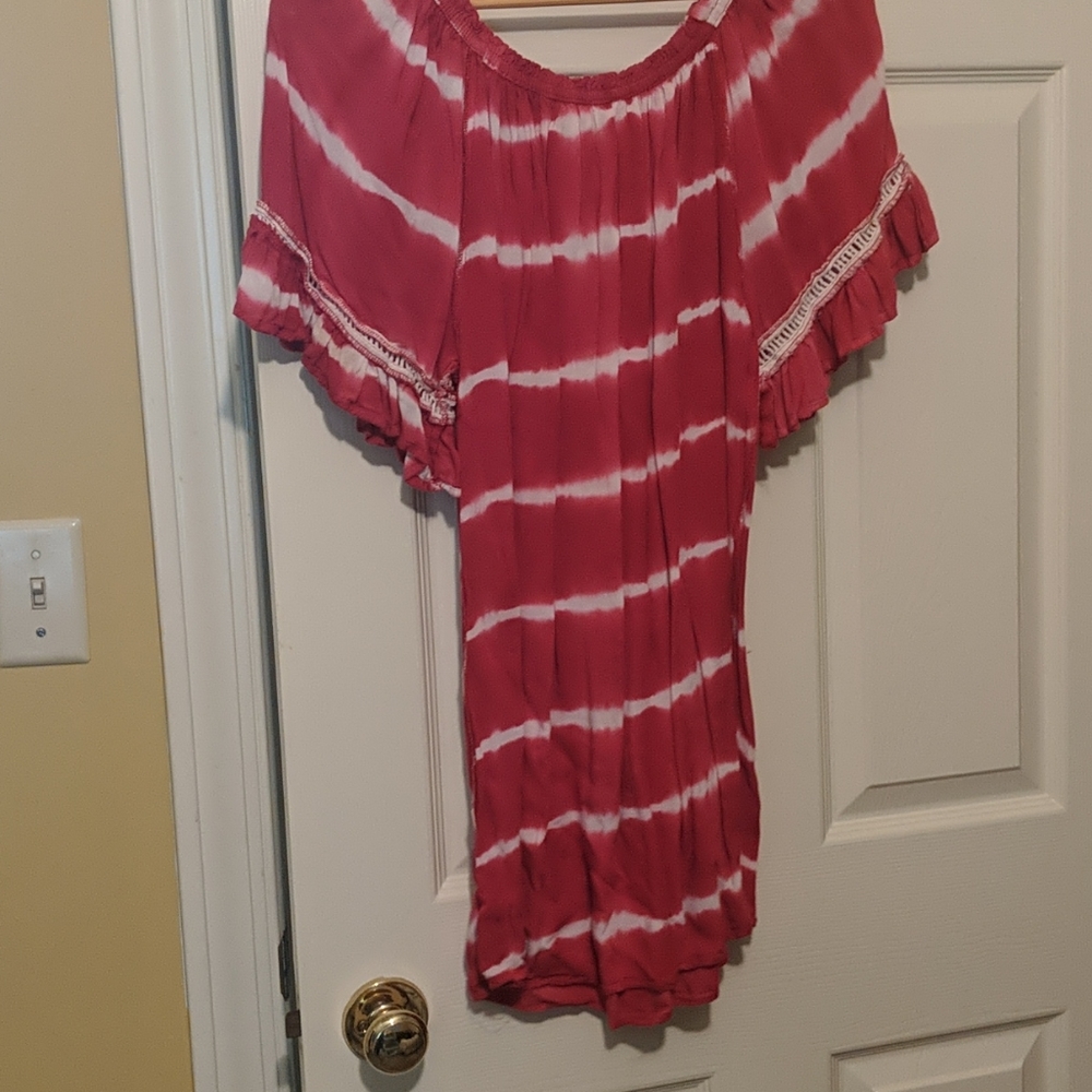 Red tye dyed off shoulder shirt